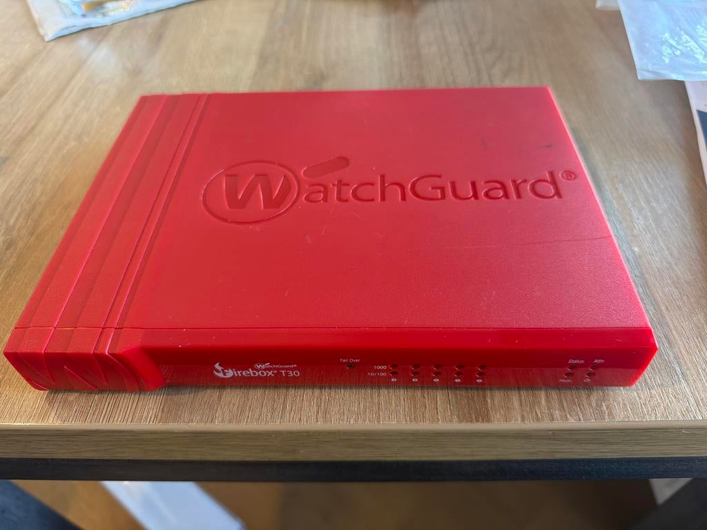 WatchGuard Firebox T30 Firewall Router met Adapter, Ophalen of Verzenden, Gebruikt, Router