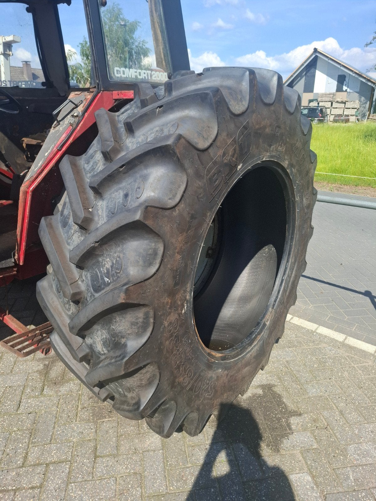1 ling banden en velgen ook sets ihc michelin xm108 M8, Ophalen of Verzenden