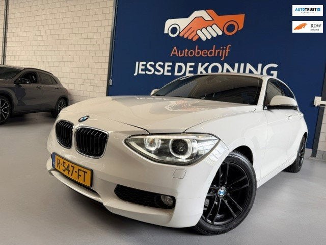 BMW 1-serie 116i Business+ / bj.2012 / 5 deurs / kleur: wit, Auto's, 1-Serie, Euro 5, Gebruikt, 4 cilinders