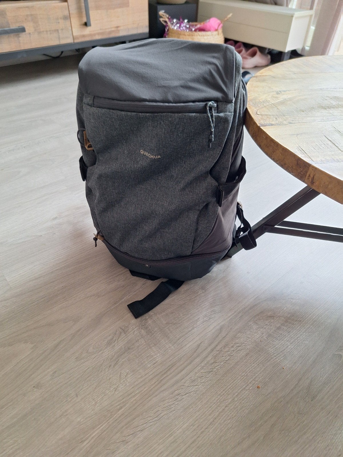Quechua koelrugzak NH Arpenaz  kleur grijs NIEUW, Sieraden, Tassen en Uiterlijk, Tassen | Rugtassen, 25 tot 40 cm, Nieuw, Ophalen of Verzenden