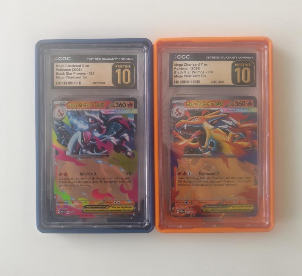 Mega Charizard X & Y Ex 029 & 030 CGC Pristine 10 Sequential, Hobby en Vrije tijd, Verzamelkaartspellen | Pokémon, Ophalen of Verzenden
