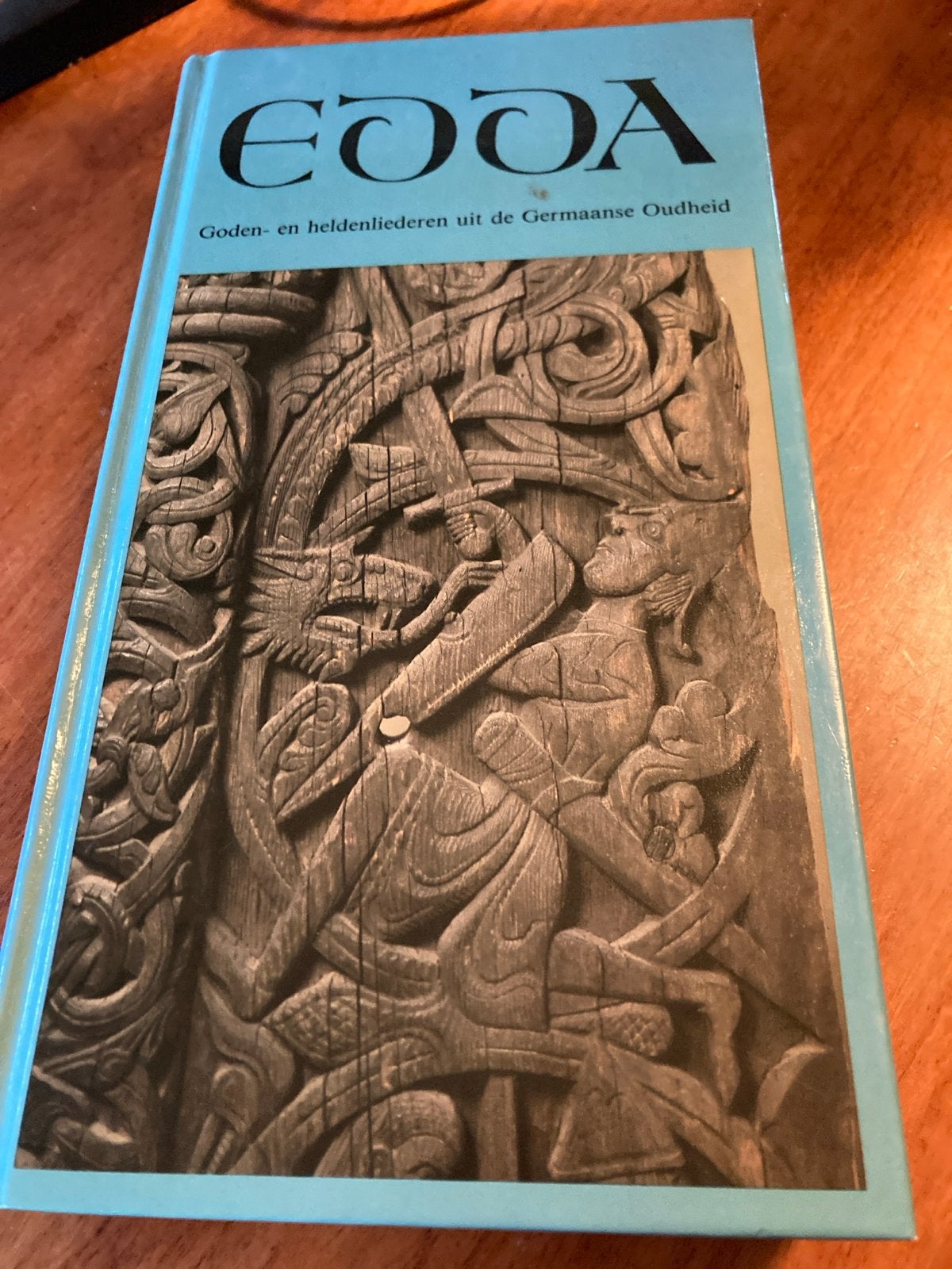 Edda: Goden- en heldenliederen uit de Germaanse Oudheid, Boeken, Ophalen of Verzenden, Gelezen