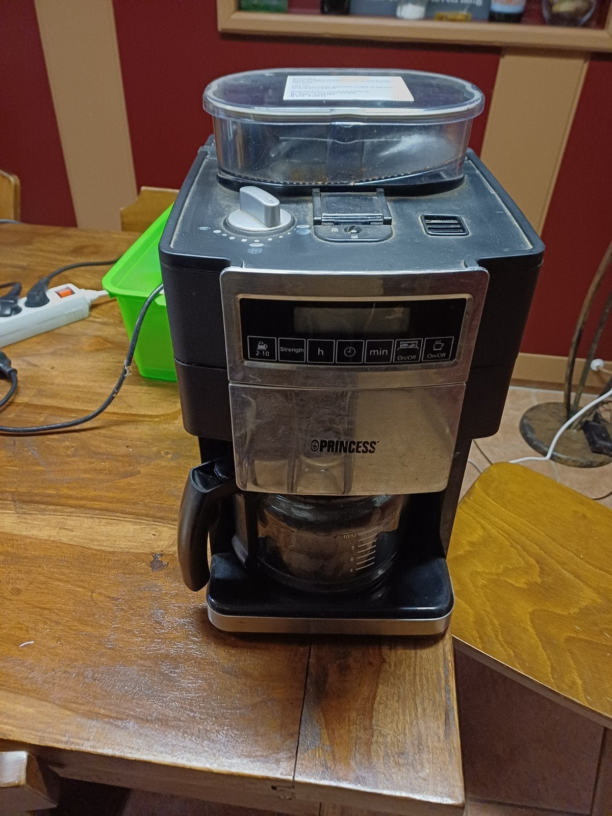 Princess Koffiezetapparaat met ingebouwde bonenmaler, Ophalen of Verzenden, Gebruikt, Koffiemachine, Koffiebonen