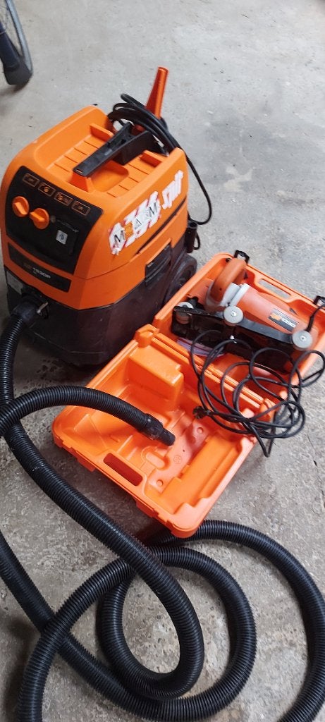 Spit d90 sleuvenfrees incl spit Ac1630 stofzuiger+zgladen, Ophalen, Zo goed als nieuw, Elektrisch, Sleuvenfrees