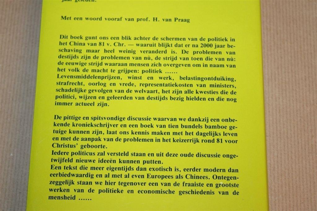Zout en Ijzer — Politiek Dispuut in Oud China, Ophalen of Verzenden, Gelezen, Overige onderwerpen, Achtergrond en Informatie