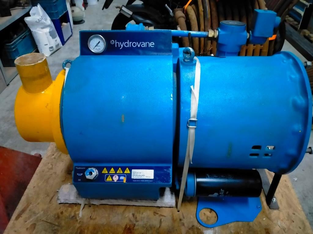 compressor, Doe-het-zelf en Verbouw, Compressors, 100 liter of meer, Ophalen, Gebruikt, 800 liter/min of meer