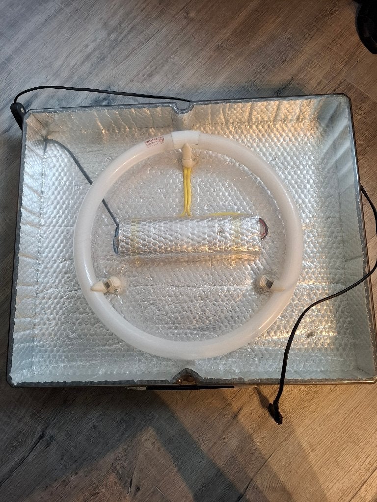 Lichtbak compleet met ronde TL lamp 40W Vintage, Met schakelaar, Ophalen of Verzenden, Gebruikt, Kunststof