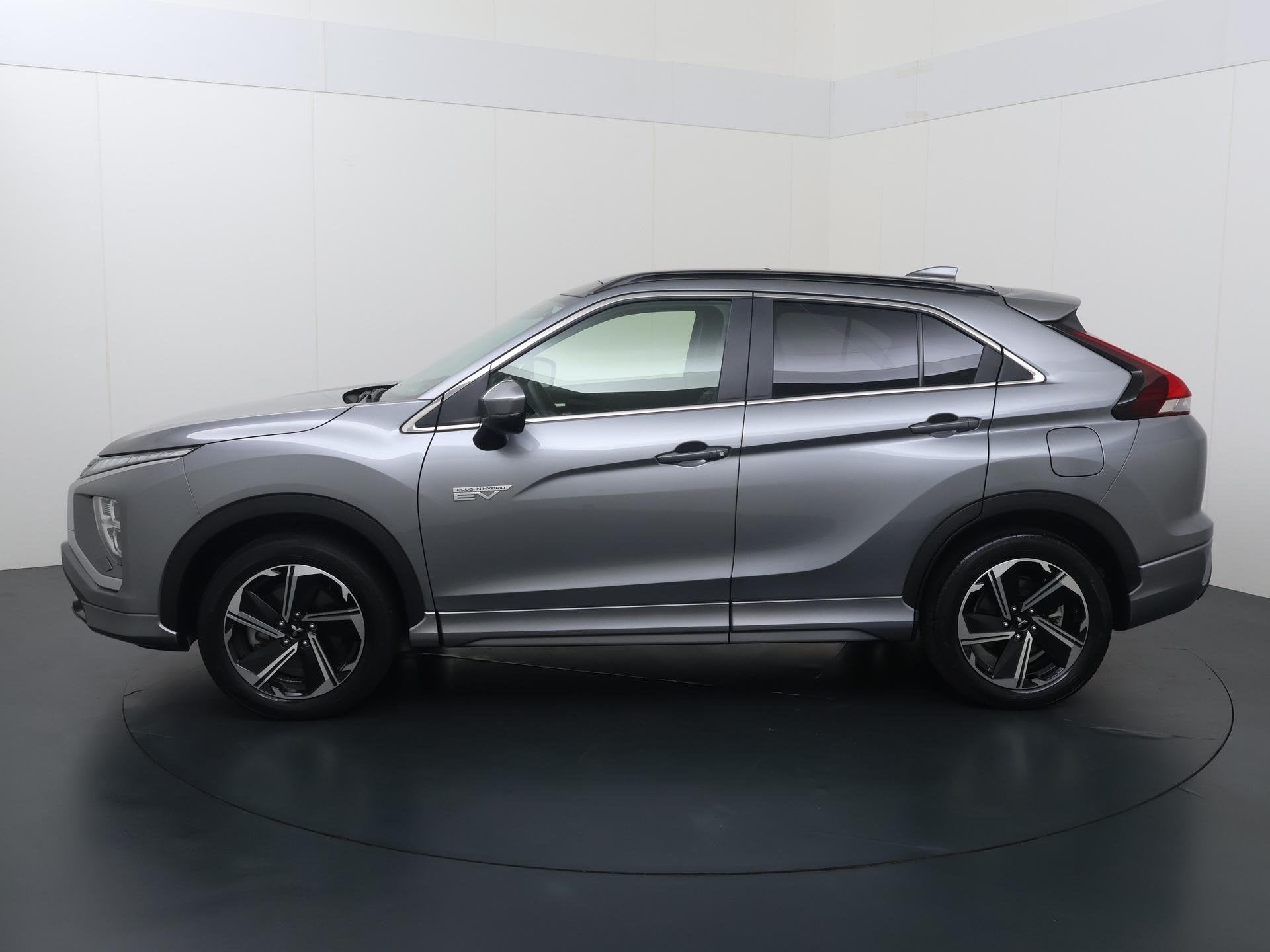 Mitsubishi Eclipse Cross 2.4 PHEV Instyle | 187 PK | SoH 98%, Auto's, Automaat, 14 kWh, Euro 6, 4 cilinders