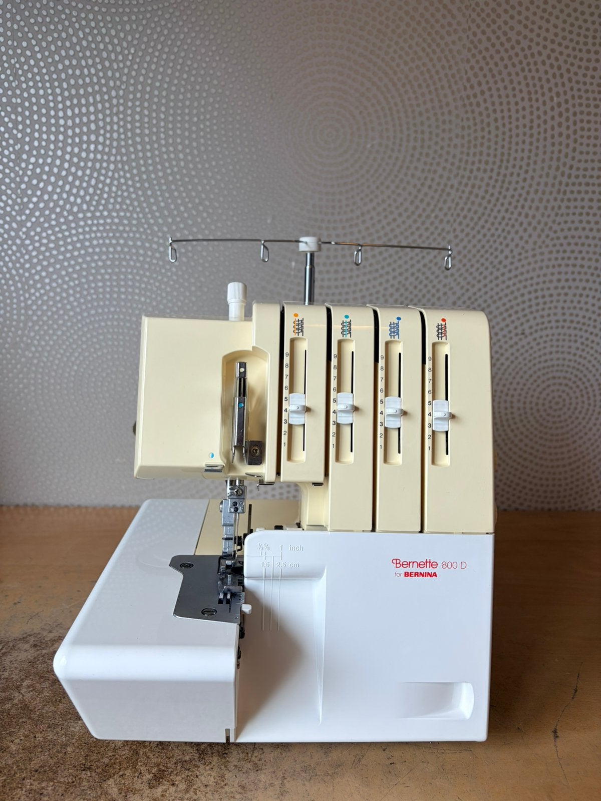 LOCKMACHINE BERNINA 800D 2/3/4 DRAADS, Ophalen of Verzenden, Gebruikt, Lockmachine, Bernina