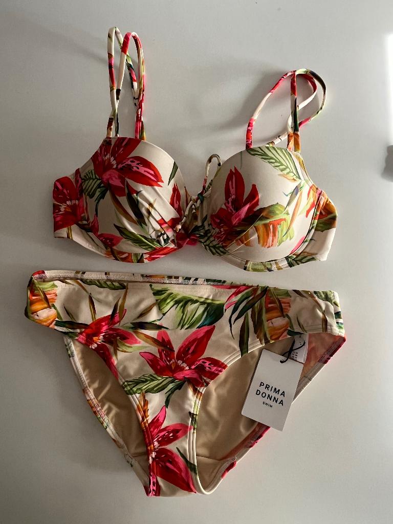 Prima Donna bikini met prijskaartje, Kleding | Dames, Badmode en Zwemkleding, Overige kleuren, Nieuw, Ophalen of Verzenden, Bikini