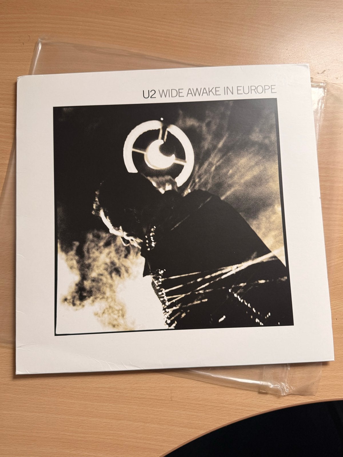 U2 - Wide Awake in Europe LP (2010), Cd's en Dvd's, Vinyl | Pop, Rock, Ophalen of Verzenden, Zo goed als nieuw, EP