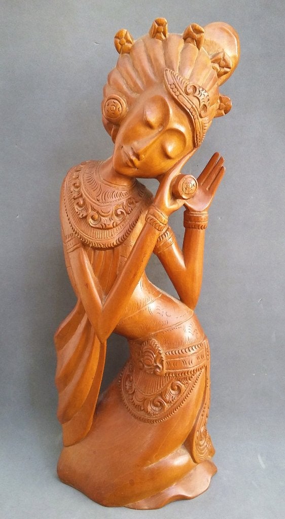 Om1940-1950 GROOT Houten Beeld Balinese Danseres Indonesisch