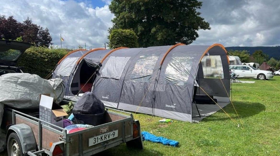 Grote Skandika Gotland 6 persoons Tunneltent incl. Luifel, Ophalen of Verzenden, Gebruikt, Tot en met 6
