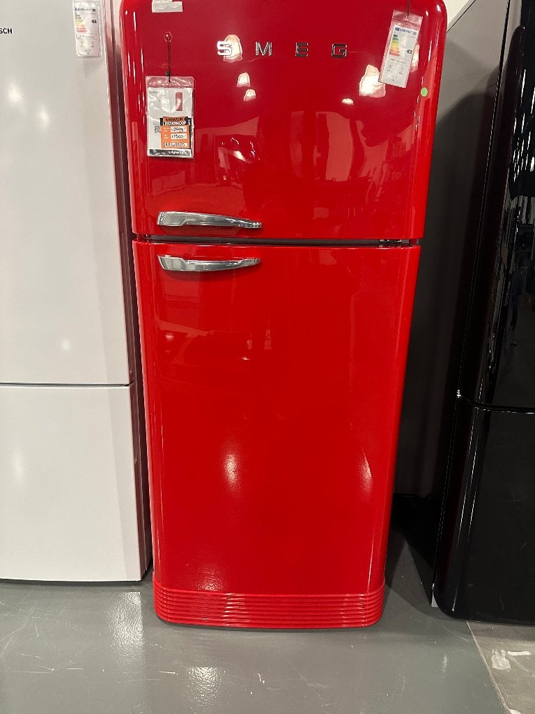 smeg koel-vries combi Rood met deukje, Ophalen, 200 liter of meer, 60 cm of meer, Met aparte vriezer