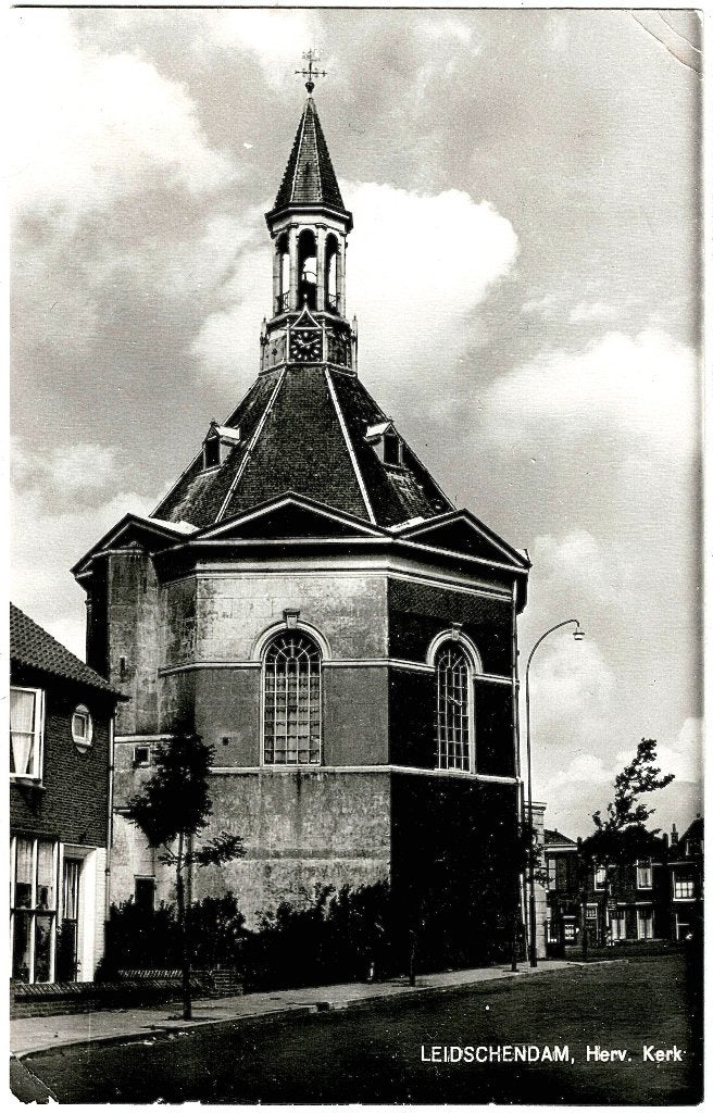 Leidschendam (zh) herv.kerk de peperbus, gelopen,, Verzamelen, Verzenden, 1940 tot 1960, Gelopen, Zuid-Holland