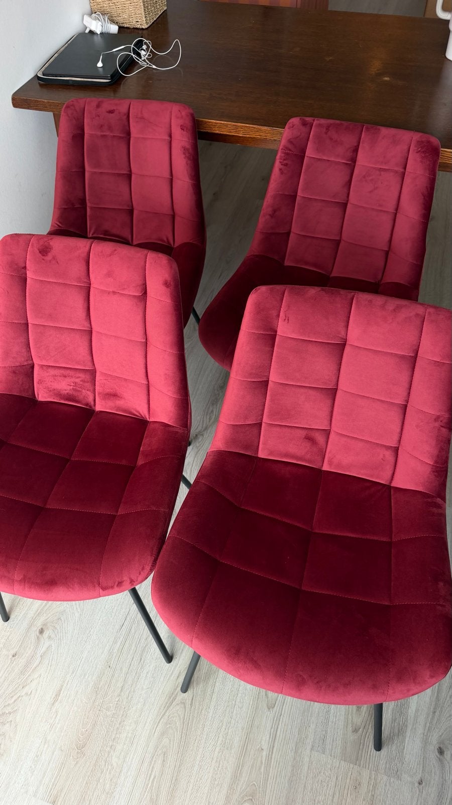 4x Rood velvet eetkamerstoelen, Huis en Inrichting, Ophalen, Zo goed als nieuw, Vier, Stof