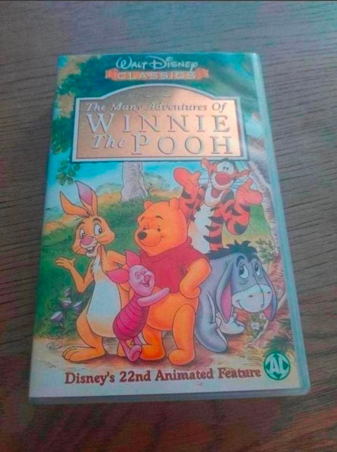 The Many Adventures of Winnie the Pooh videoband., Tekenfilm, Alle leeftijden, Ophalen of Verzenden, VHS