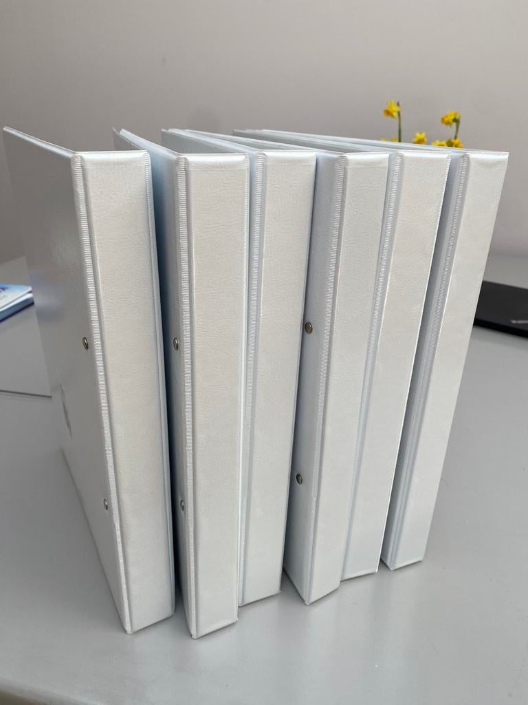 6x nieuwe multomap wit A4 formaat, Diversen, Schrijfwaren, Ophalen of Verzenden, Nieuw