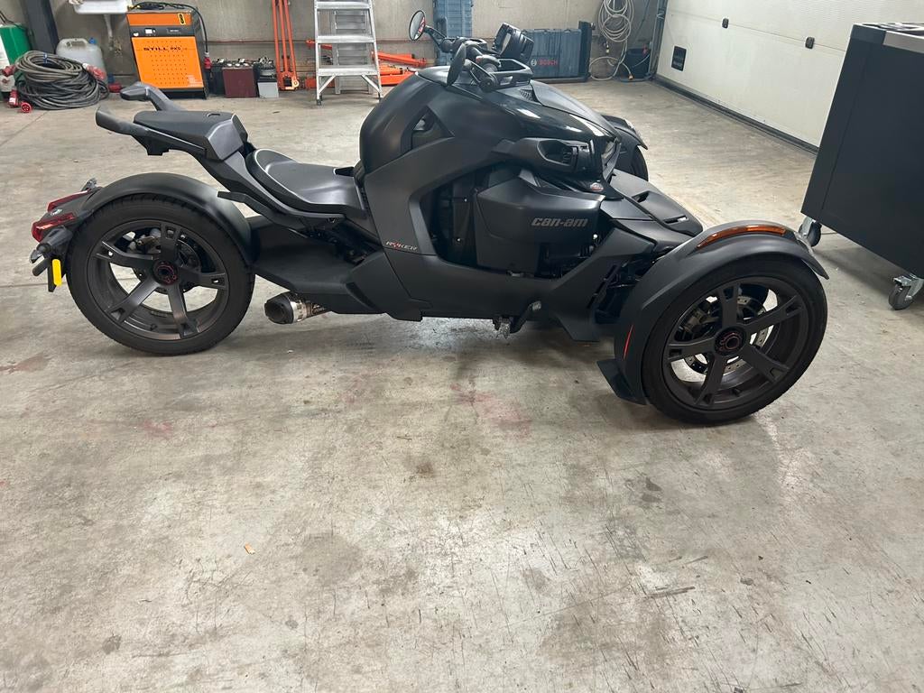 Canam Ryker 900, Ophalen