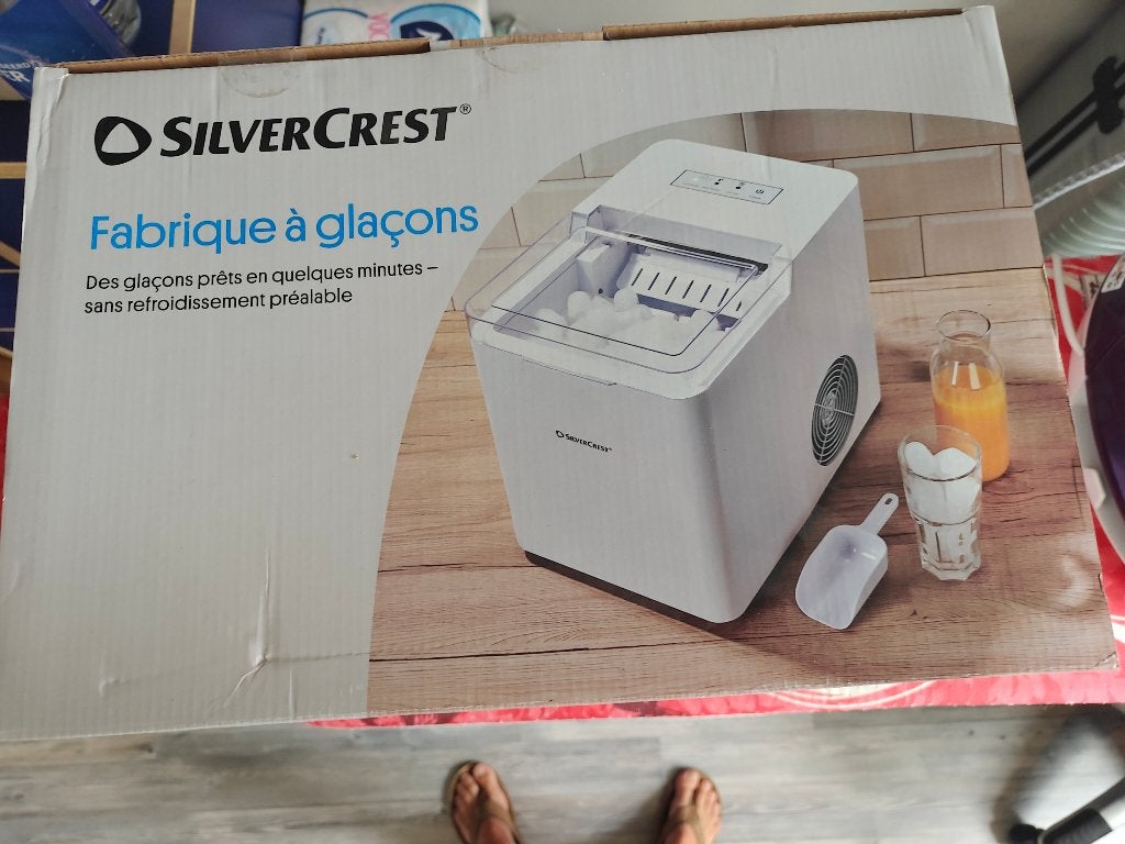 Ijsblokjesmachine Silvercrest SEMK 105 B2 nieuw in doos., Witgoed en Apparatuur, Ophalen of Verzenden, Nieuw, Zelfvriezend
