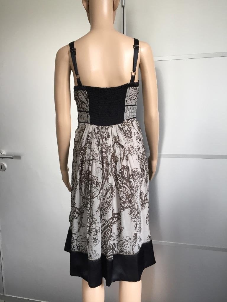 C527 STEPS maat 34=XS jurkje jurk bruin/zwart/grijs, Kleding | Dames, Zwart, Ophalen of Verzenden, Zo goed als nieuw, Knielengte