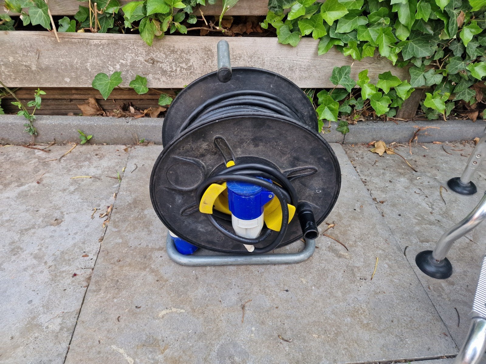 CEE haspel 25 meter stroomkabel voor camping, Ophalen, Gebruikt