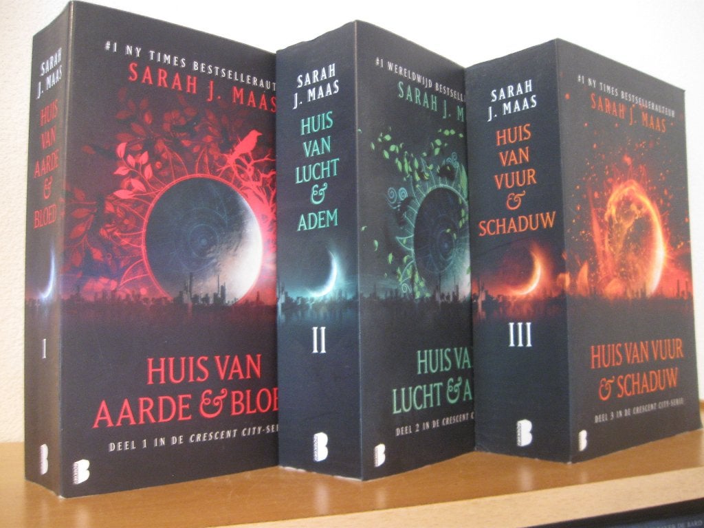 100 + BOEKEN FANTASY GEORGE MARTIN MEYER  SARAH MAAS, Boeken, Fantasy, Ophalen of Verzenden, Zo goed als nieuw