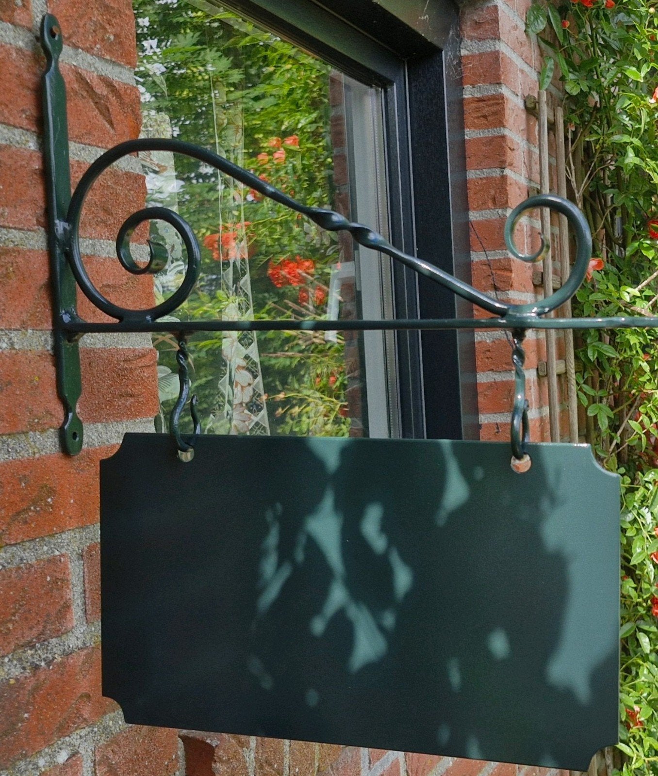 Handgesmeed Uithangbord – Uniek en Ambachtelijk, Tuin en Terras, Ophalen of Verzenden, Nieuw, IJzer, Sierhekwerk