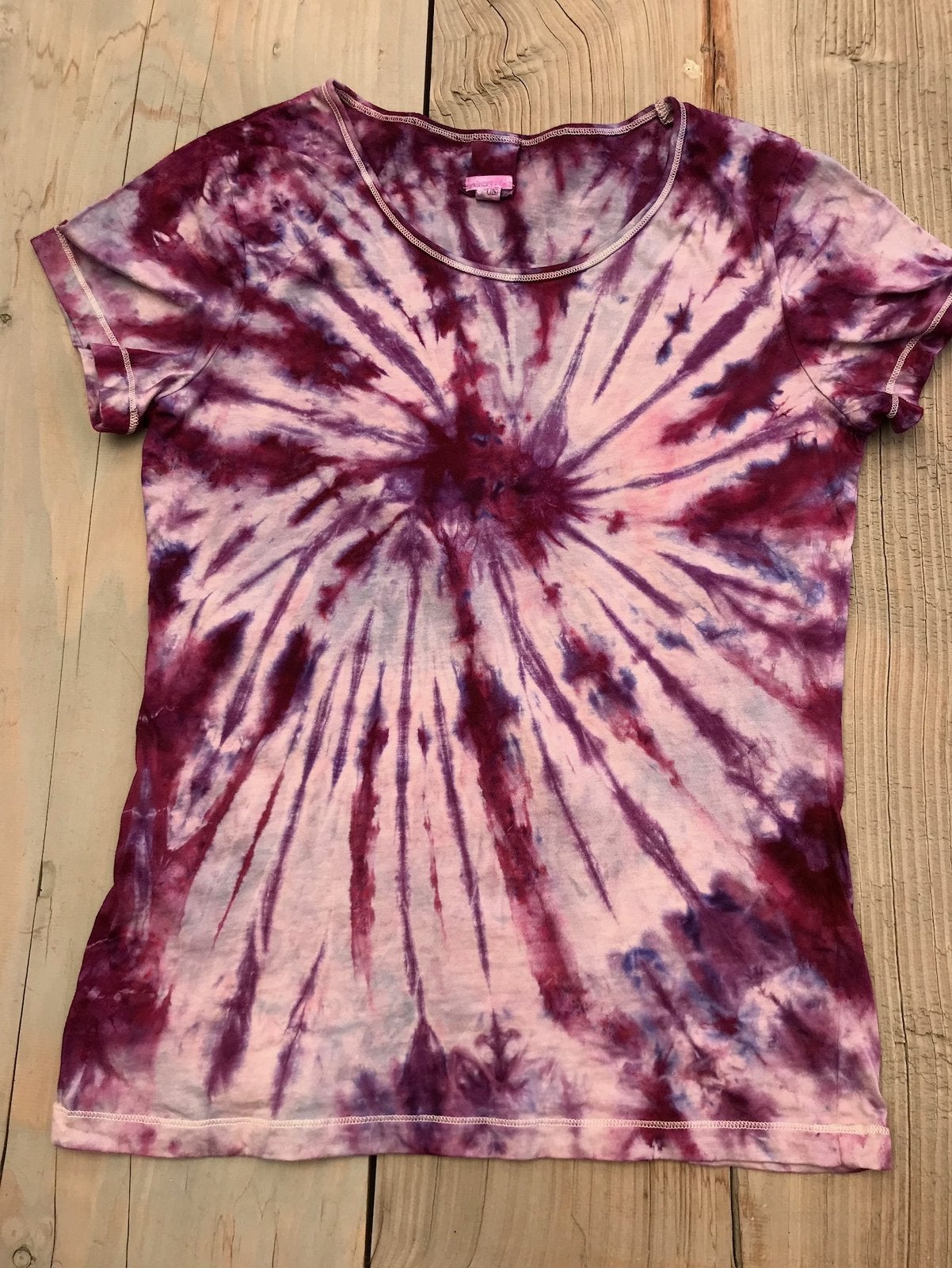 Hippie TIE DYE Shirt S Handgeverfd door mij dus uniek, Paars, Nieuw, Ophalen of Verzenden, Korte mouw