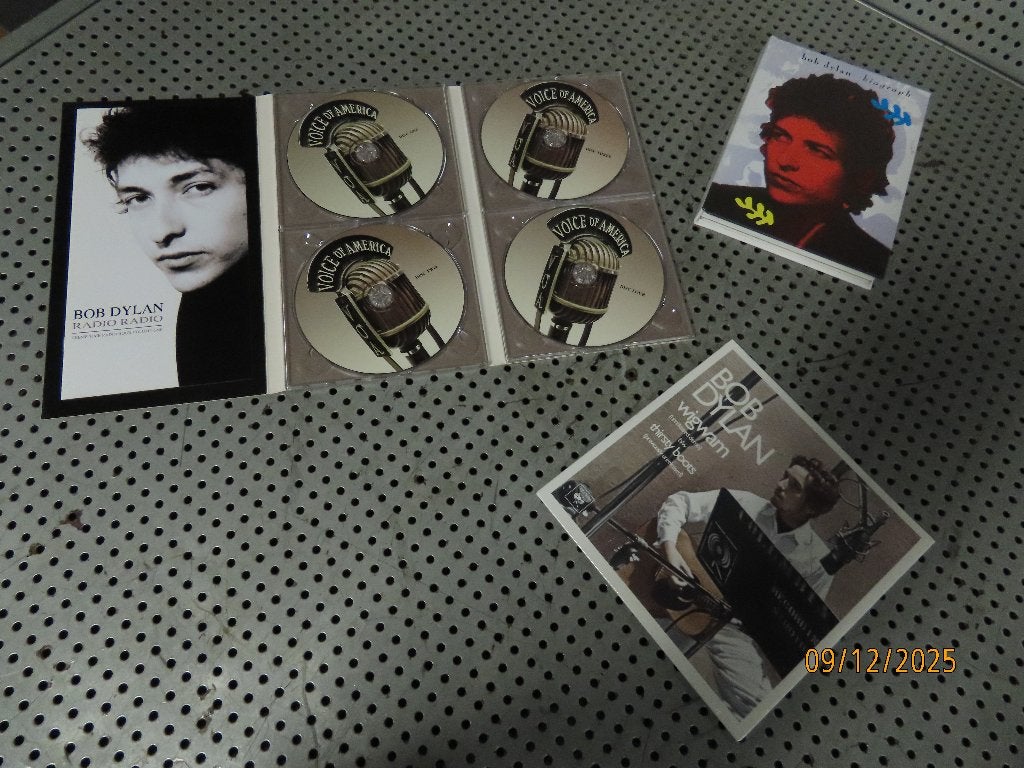 Bob Dylan ; Collector Items o.a. CD box & Single Wigwam, Ophalen of Verzenden, Zo goed als nieuw, Boxset, Speciale editie