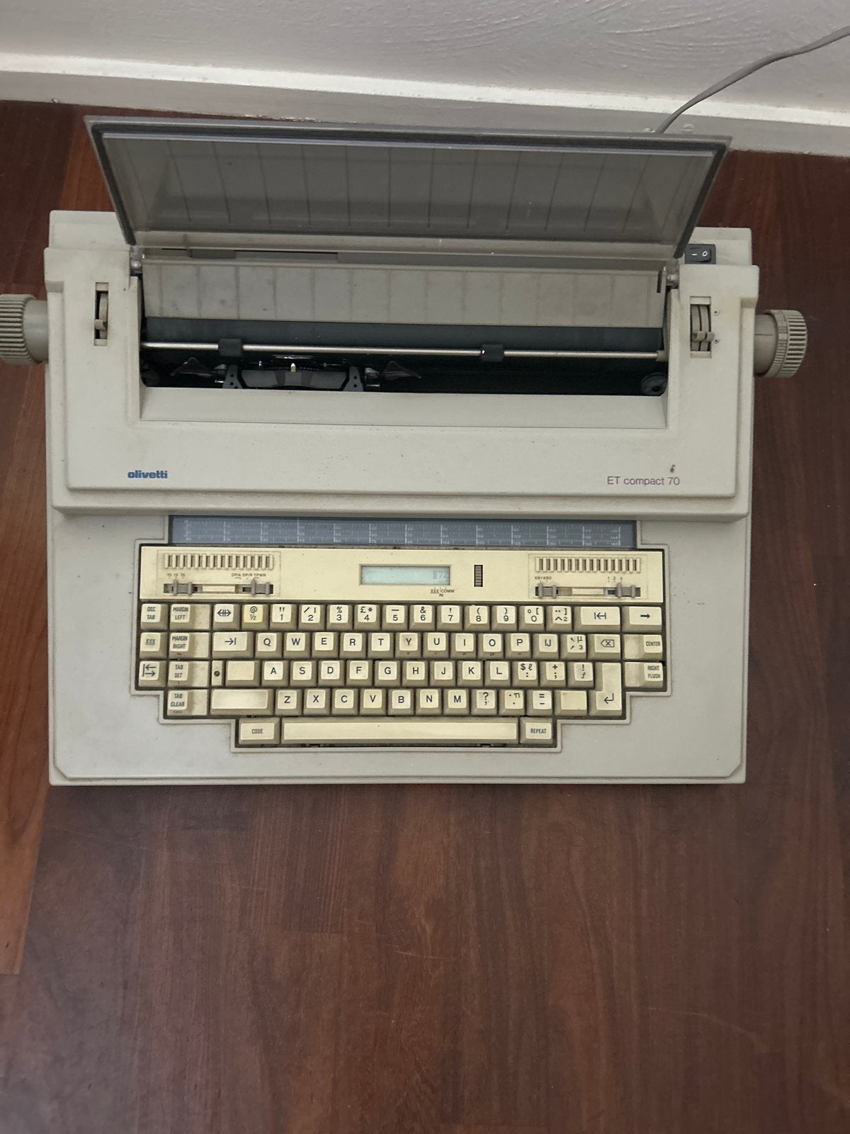 Electrische typemachine, Ophalen