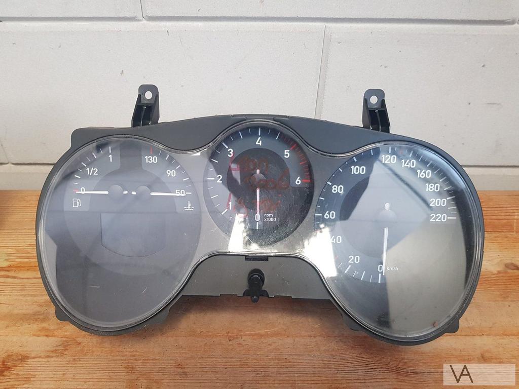 Seat Leon 2005-2009 km-teller cockpit 1.9 tdi €40 1p0920823g, Gebruikt, -, -, Ophalen of Verzenden