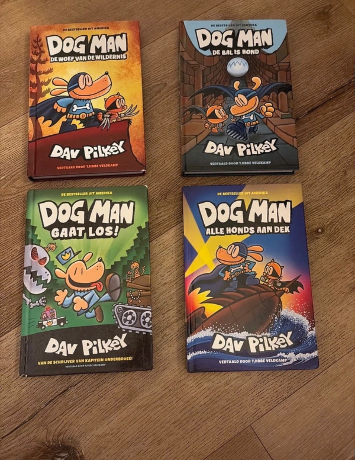 Dog Man boekenreeks - 4 delen, Ophalen of Verzenden, Zo goed als nieuw, Fictie algemeen