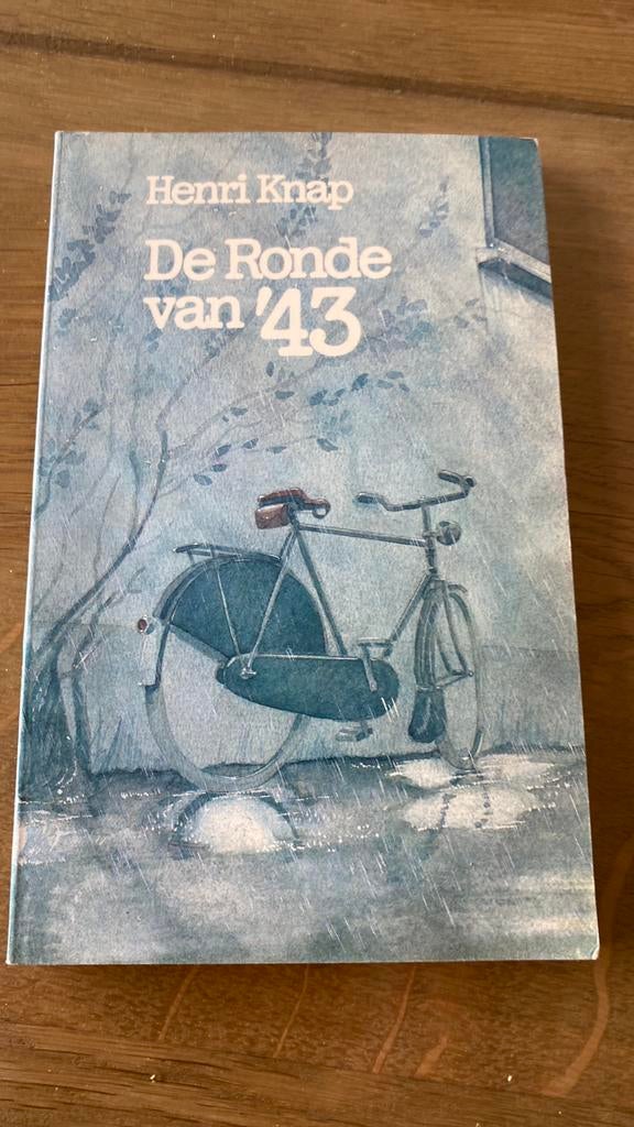 de ronde van '43, Boeken, Boekenweekgeschenken, Ophalen of Verzenden, Zo goed als nieuw
