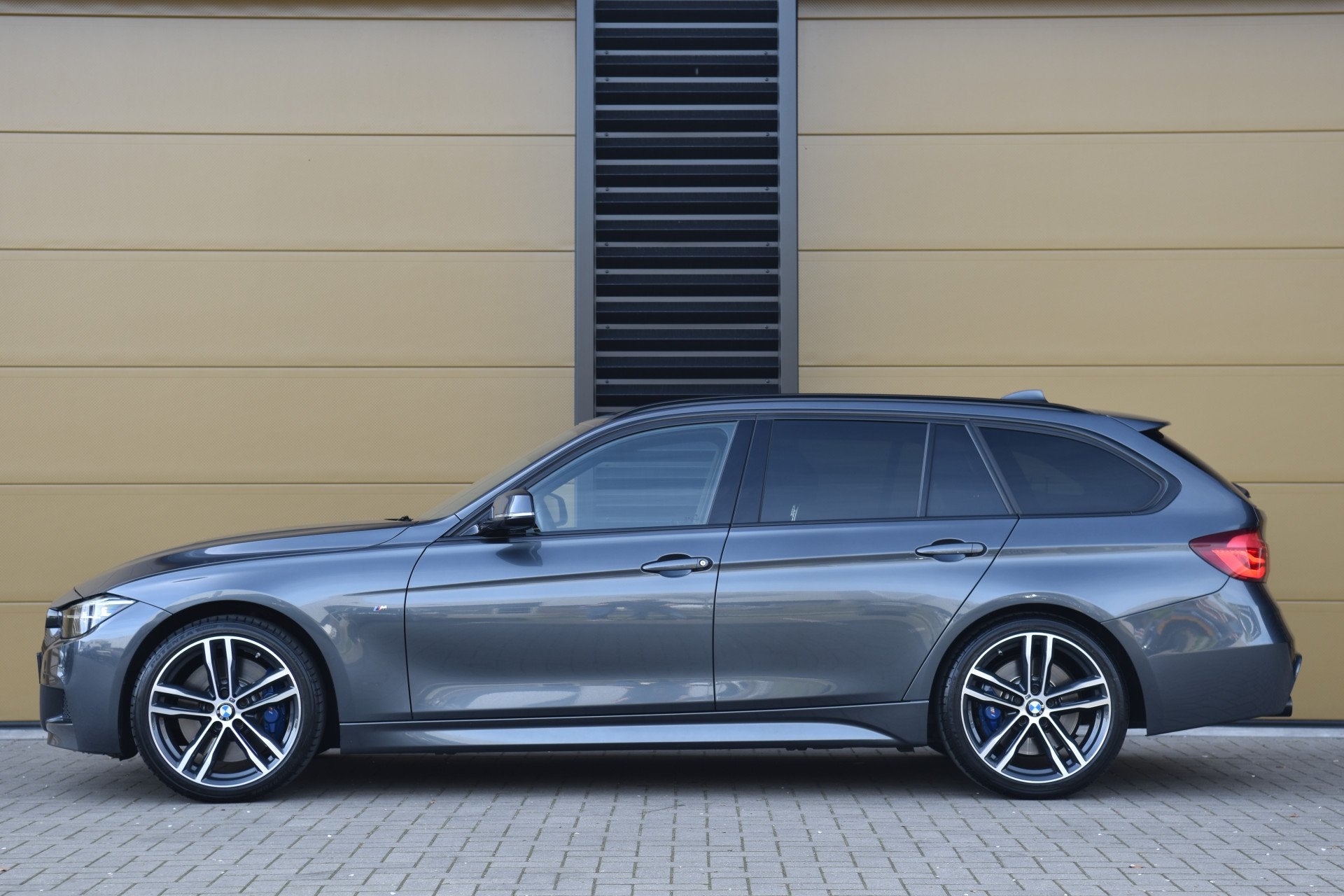 BMW 3 Serie Touring 340i xDrive * M-Sport * Trekhaak * Apple, Auto's, BMW, Met garantie (alle), Leder, Vierwielaandrijving, 2998 cc