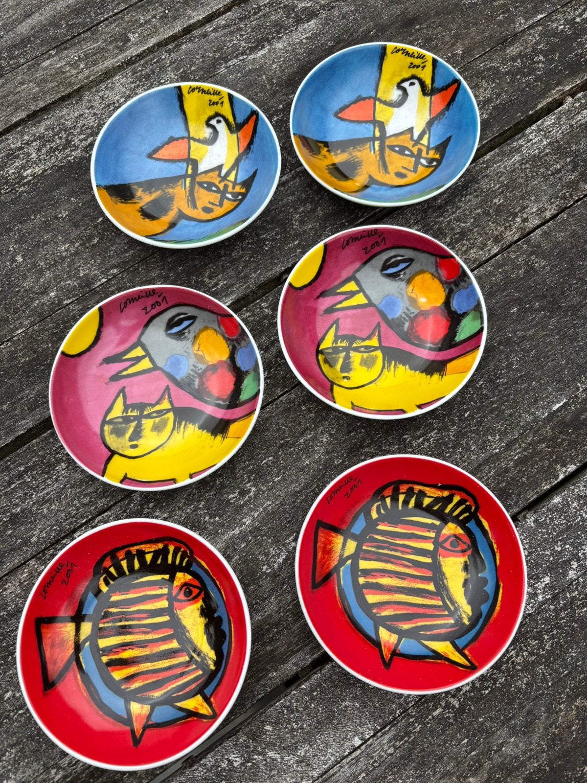 Corneille 6 schaaltjes vissen gesigneerd 2001 ,diameter 12cm, Huis en Inrichting, Keuken | Servies, Verzenden