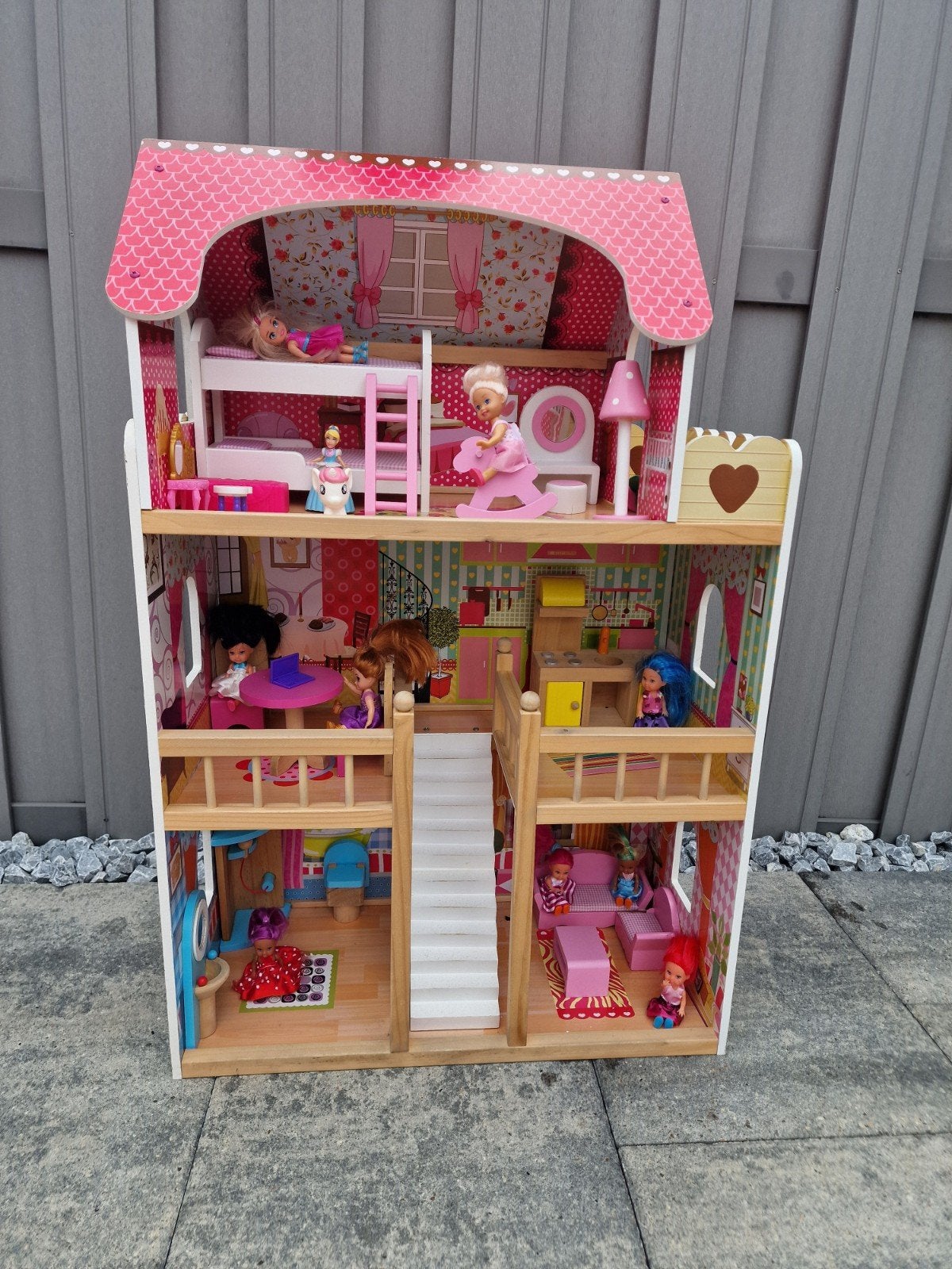 Groot Houten Poppenhuis met Meubels en Poppen, Kinderen en Baby's, Speelgoed | Poppenhuizen, Ophalen of Verzenden