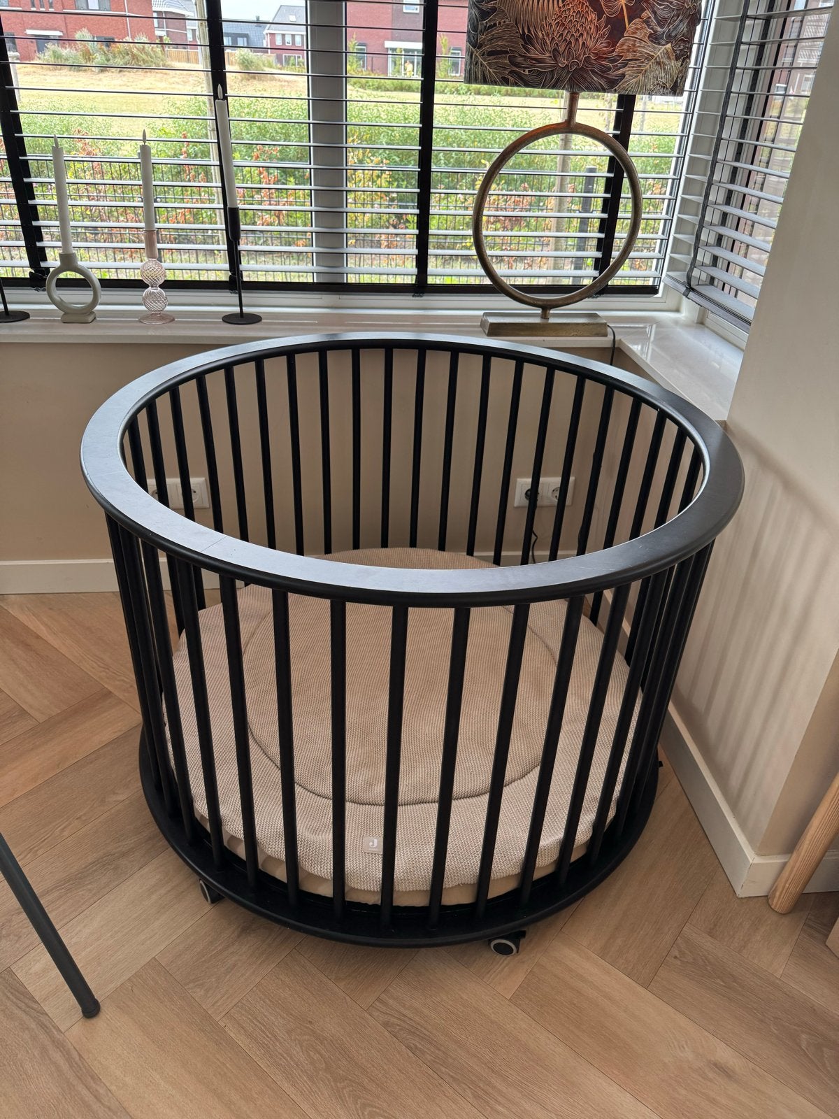 Bopita Rondo Box Mat Zwart incl. Matras, Hoeslaken & Boxklee, Kinderen en Baby's, Boxen, Ophalen, Zo goed als nieuw, Rond, Boxkleed
