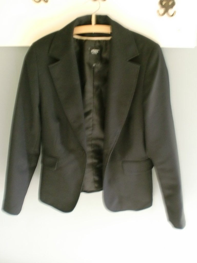 Dames nette zakelijke kleding maat M 38 / 40 en twee riemen, Kleding | Dames, Maat 38/40 (M), Zwart, Ophalen of Verzenden, Zo goed als nieuw