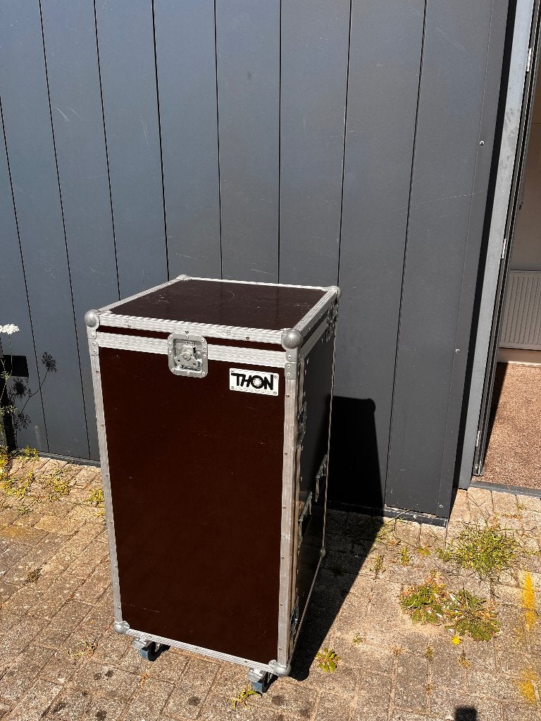 Thon L-Rack 20U 45, Ophalen, Zo goed als nieuw, Overige instrumenten, Flightcase