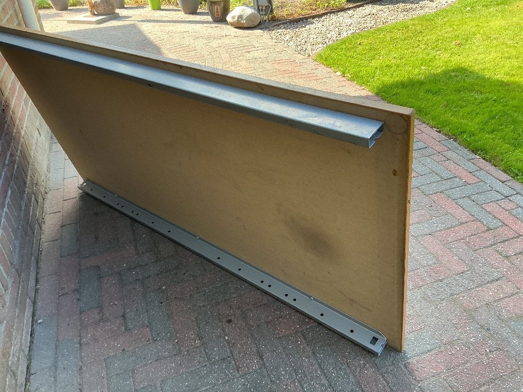 Bureau tafel, Ophalen, Gebruikt, In hoogte verstelbaar, Hout