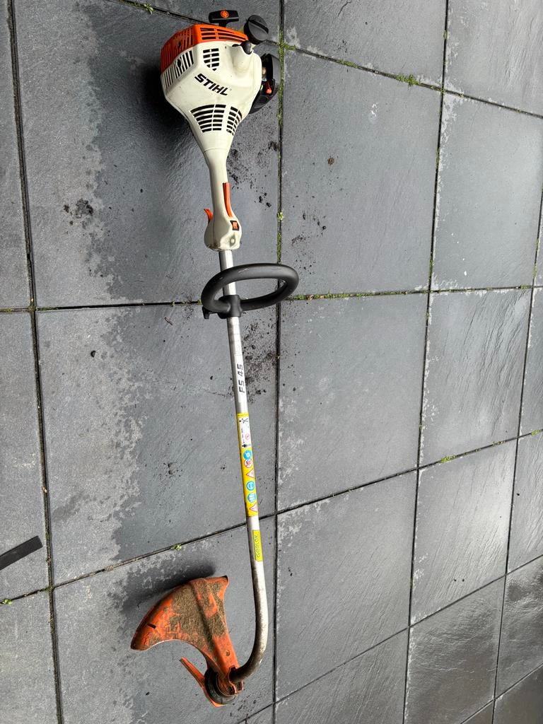 Stihl FS 45 Benzine Grastrimmer - Gebruikt, Tuin en Terras, Bosmaaiers, Ophalen of Verzenden, Gebruikt, 30 tot 50 cm, Benzine