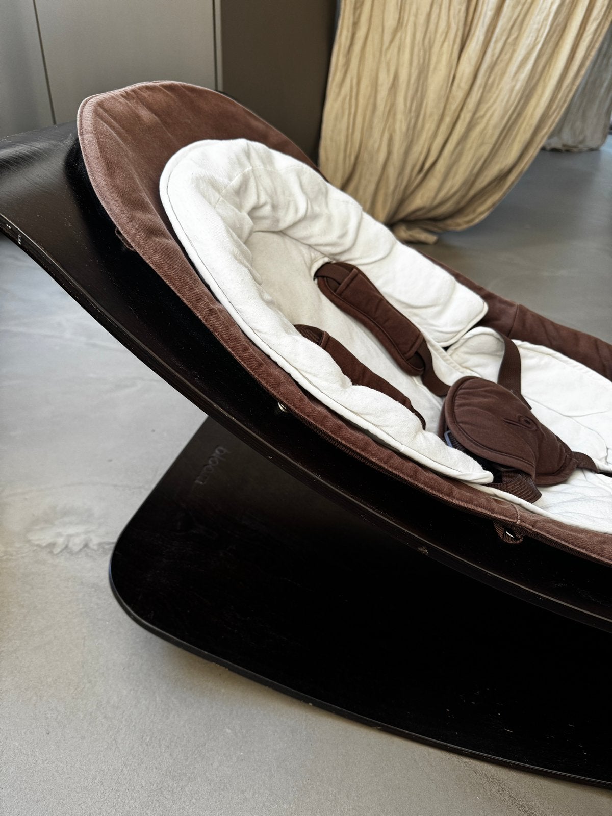 Bloom Coco Wipstoel Donkerbruin Hout, Kinderen en Baby's, Wipstoeltjes, Ophalen, Gebruikt, Overige merken, Verstelbaar