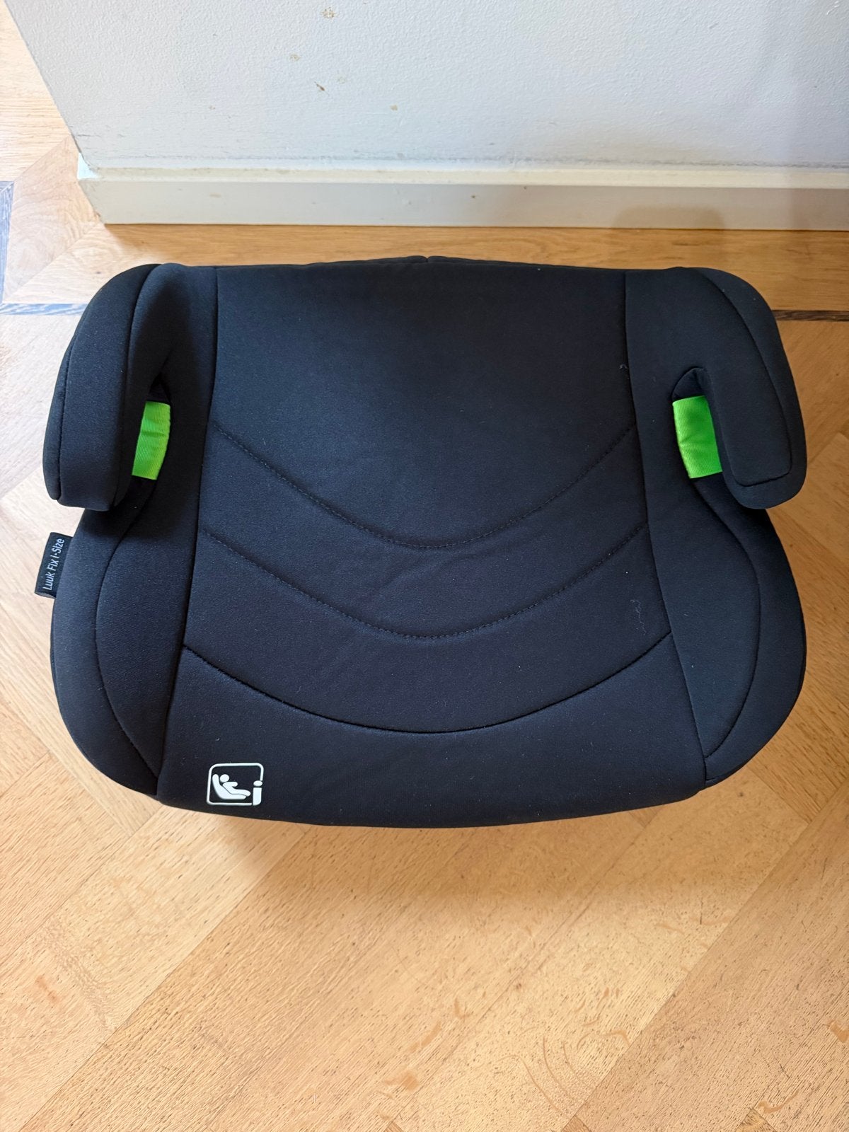Luuk Fix i-Size zitverhoger met Isofix, 22 t/m 36 kg, Zo goed als nieuw, Isofix, Ophalen
