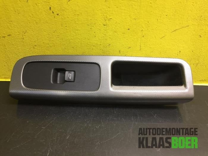 Elektrisch Raam Schakelaar van een Volvo V50, Gebruikt, -, -, 6 maanden garantie