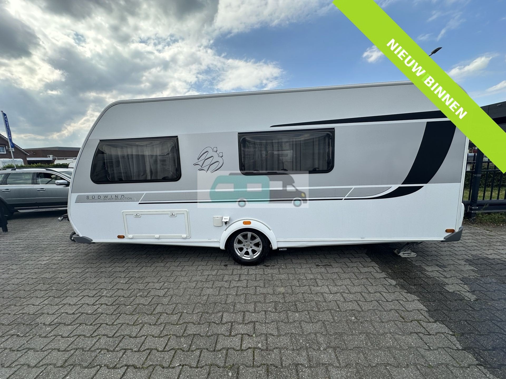Knaus sudwind Silverline 500 FSK Stapelbed, mover, voortent,, Caravans en Kamperen, Caravans, Schokbreker, Bedrijf, Knaus, Tot en met 6