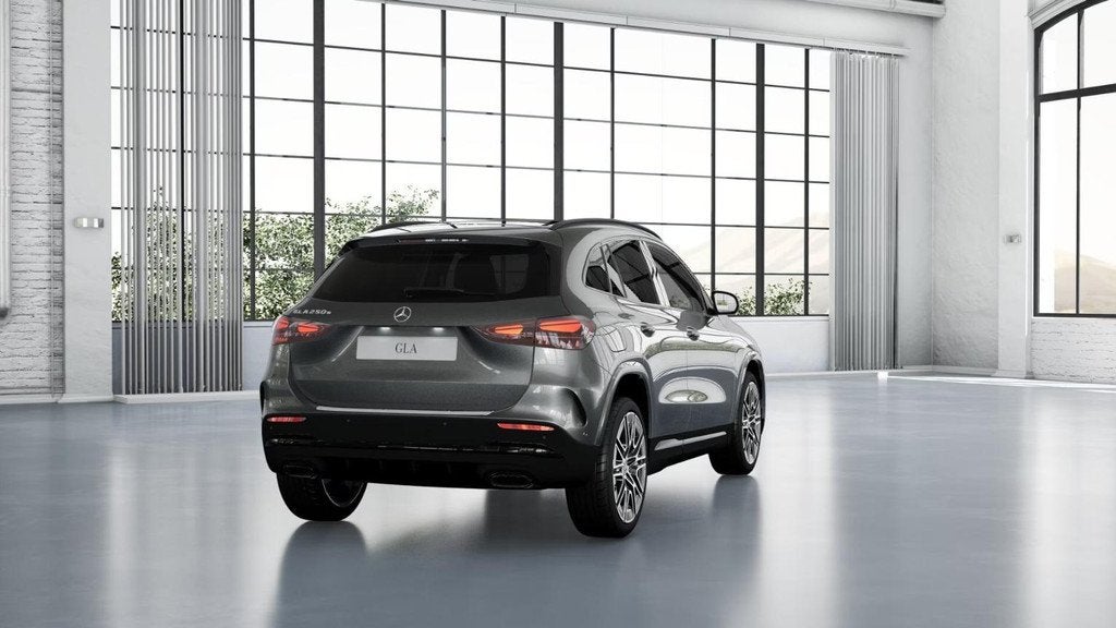 Mercedes-Benz GLA-klasse 250 e 140 Year Edition / Night-Pakk, Auto's, Mercedes-Benz, 12 maanden, Euro 6, Bedrijf, Nieuw