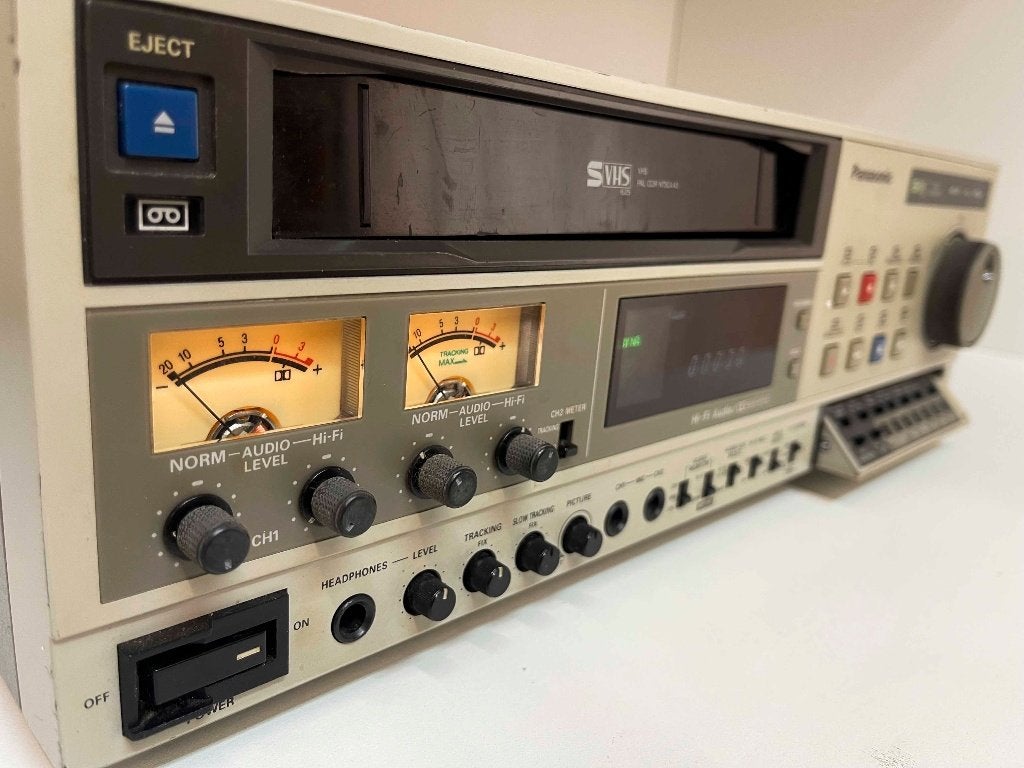 Panasonic AG-7330-B Professionele VHS/S-VHS videorecorder, N, Ophalen of Verzenden, VHS-speler of -recorder, Panasonic