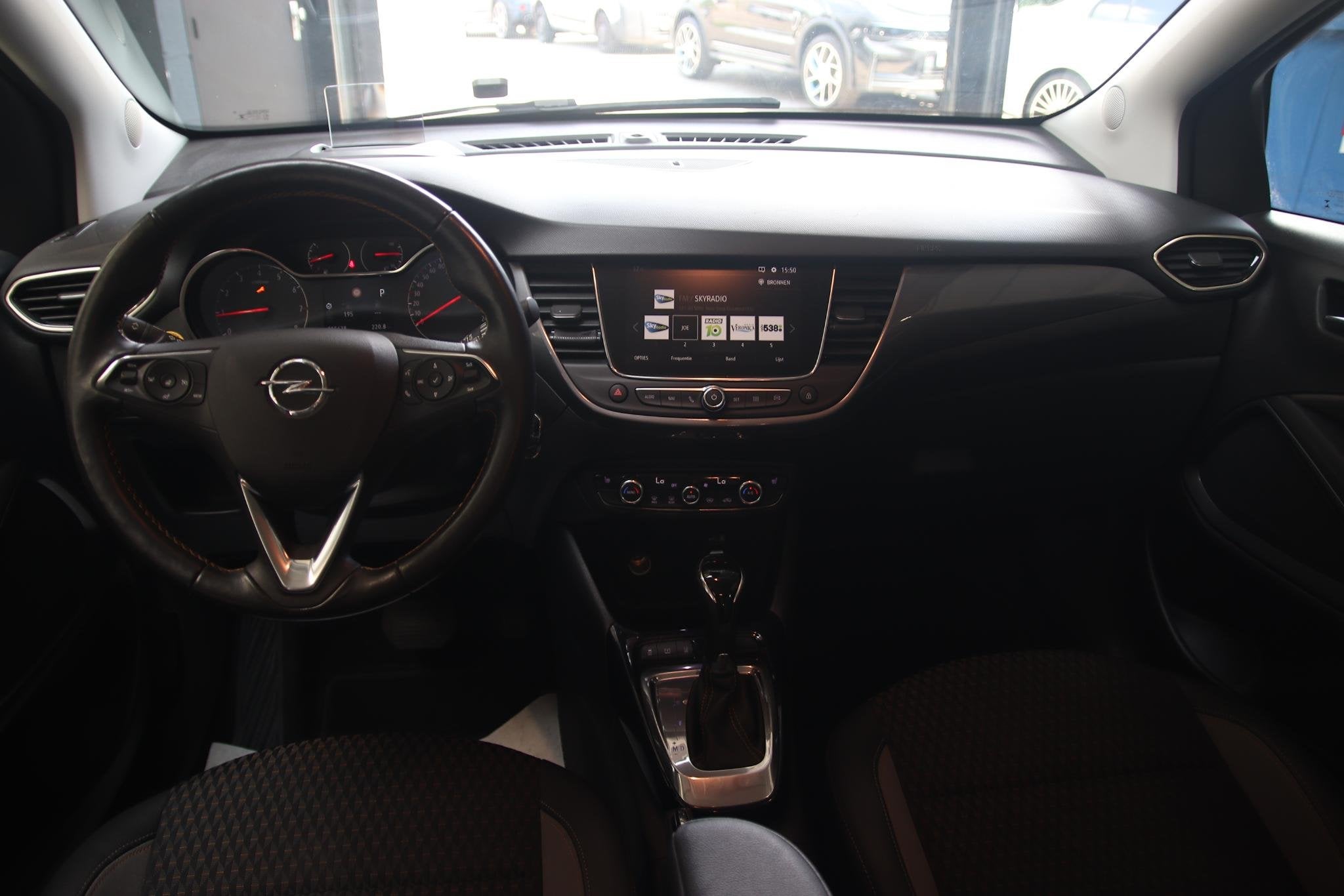 Opel Crossland X
