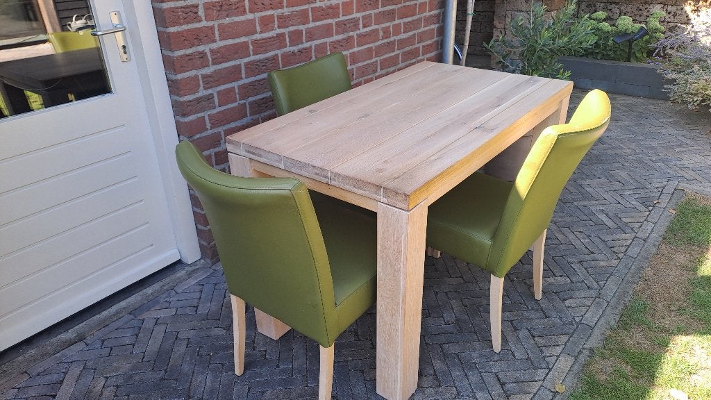 Kleine eikentafel met 3 groene stoelen, Ophalen, 100 tot 150 cm, Eikenhout, 50 tot 100 cm